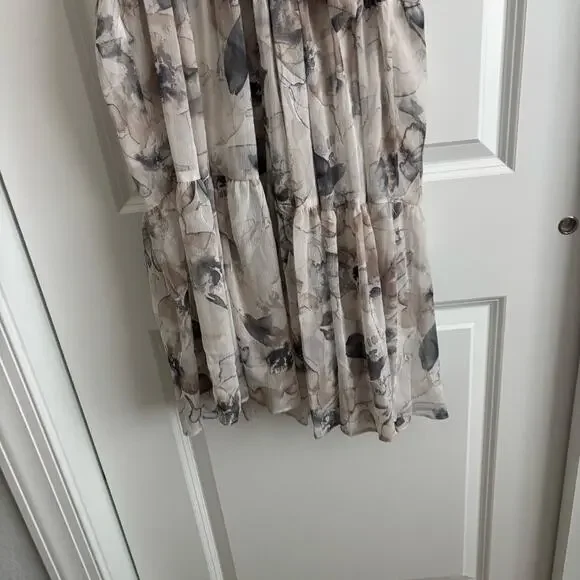 Calvin Klein Floral Chiffon Maxi Dress Sz 8 Faux Wrap Long Sleeve Tiered V-Neck - Picture 5 of 16